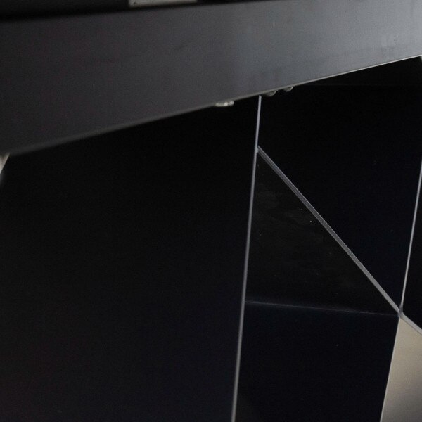 The W Table